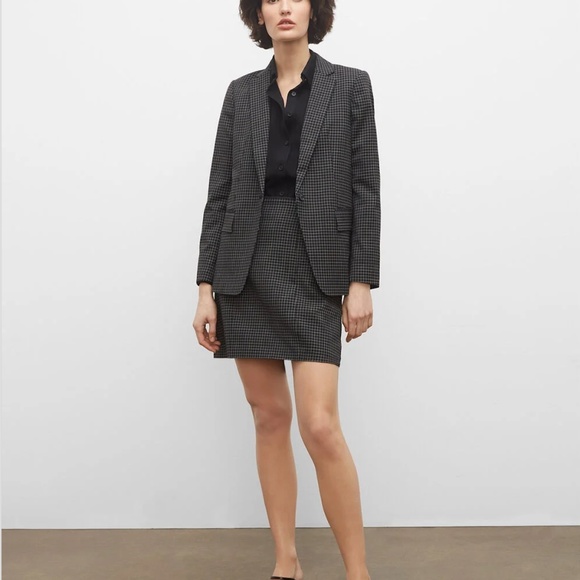Borrem Blazer - Brand New - NEVER WORN - Black And White